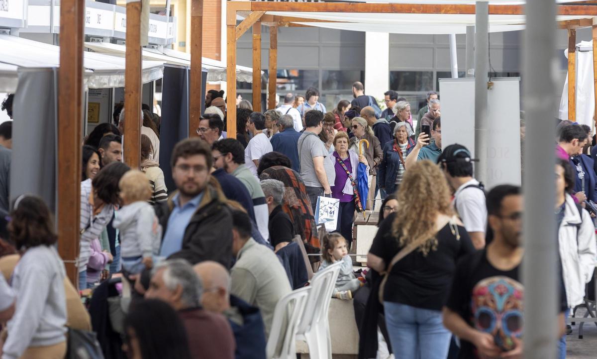 Feria del Libro de Alicante, este sábado en su penúltima jornada.