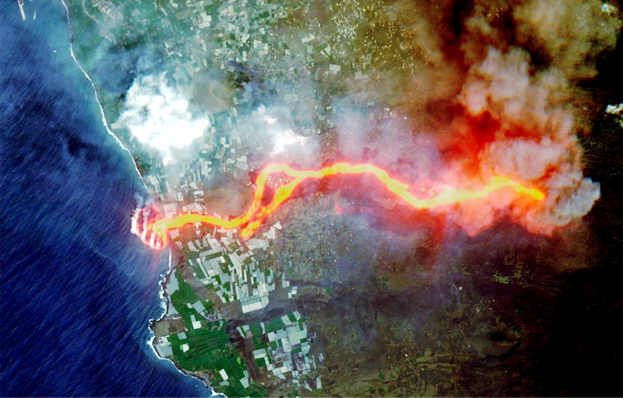 Tres meses de lava en La Palma: las imágenes más espectaculares del volcán