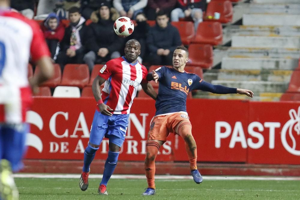 El partido de Copa entre el Sporting y el Valencia, en imágenes