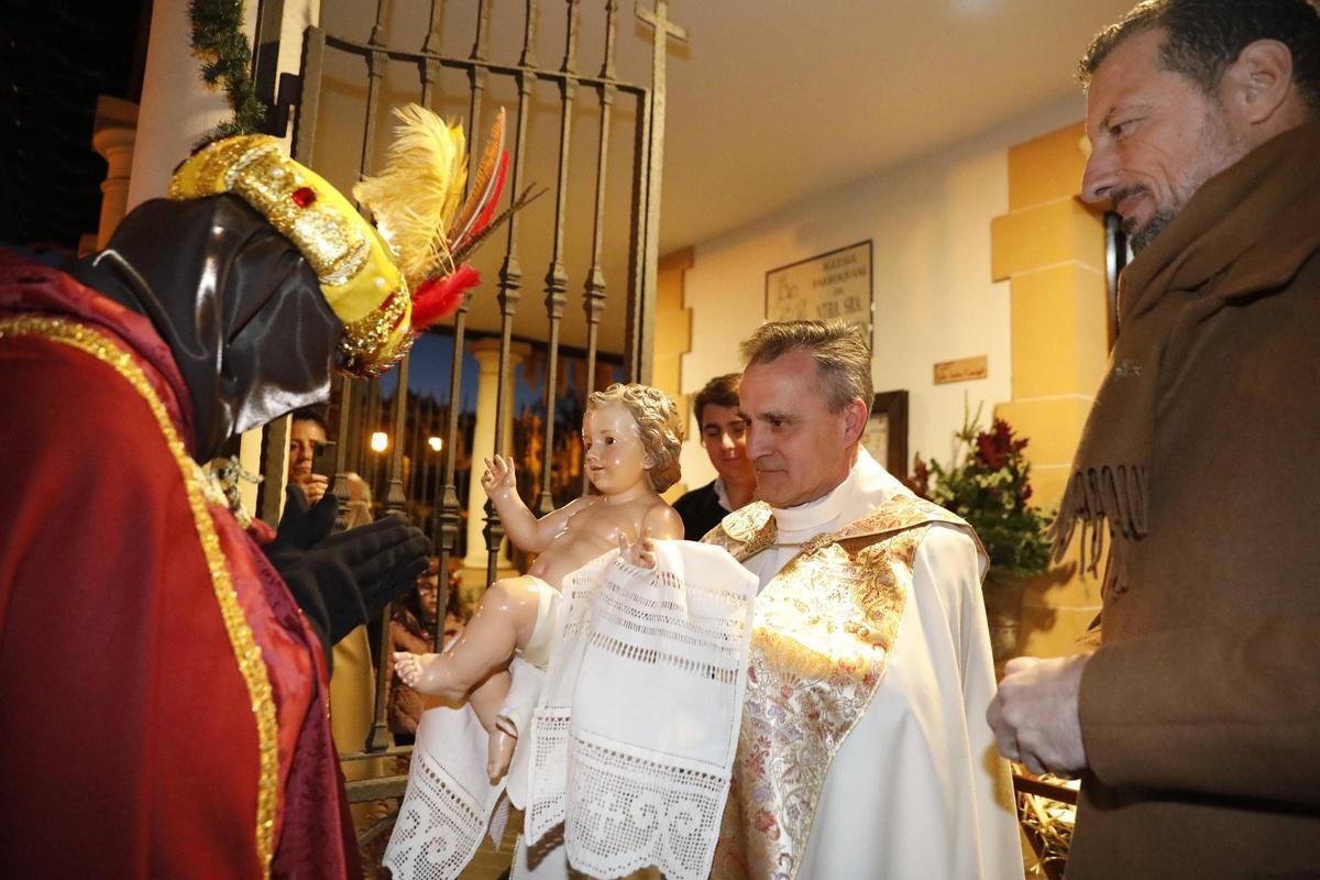 EN IMÁGENES: La llegada del Cartero Real a Salinas