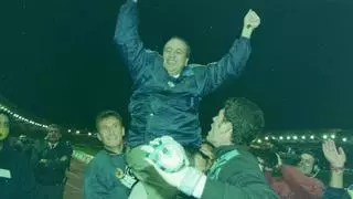 El Villarreal celebra los 25 años de su primer ascenso a Primera División