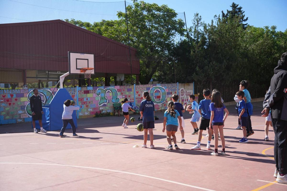 Fotogalería | El colegio Las Vaguadas de Badajoz celebra su Semana del Deporte