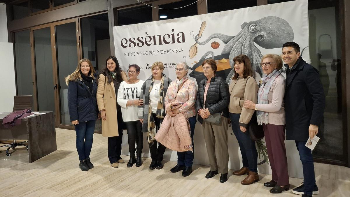 Las Amas de Casa y las "bunyoleres", vecinas imprescindibles en la jornada "Essència. Putxero de Polp de Benissa"
