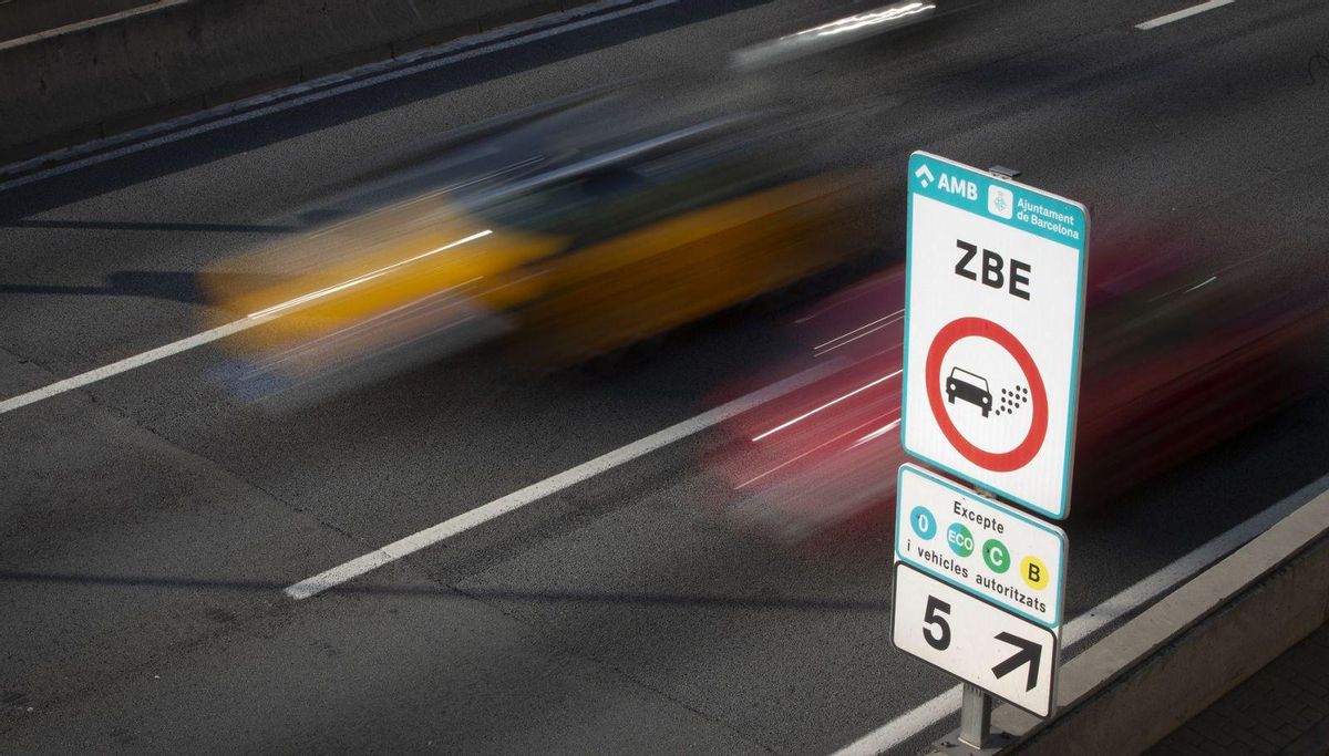 Una resolució pionera avala les multes per les ZBE de Barcelona Una resolució pionera avala les multes per les ZBE de Barcelona