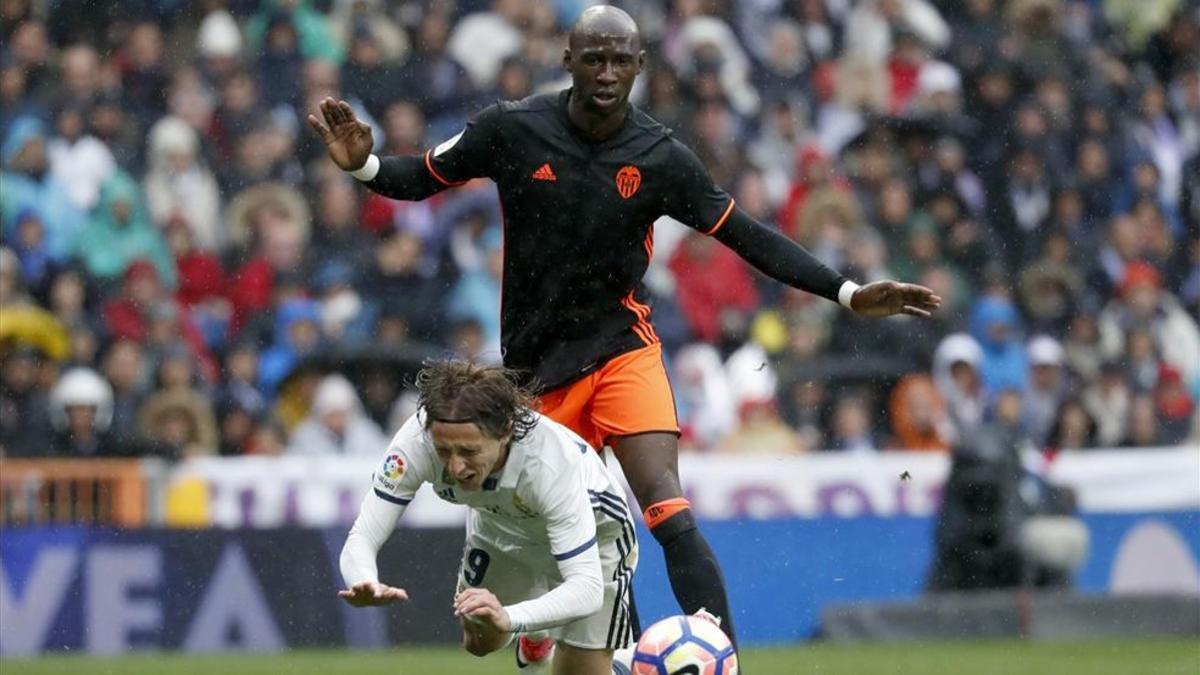 Guardila no cuenta con Mangala y el destino del jugador apunta a Sevilla