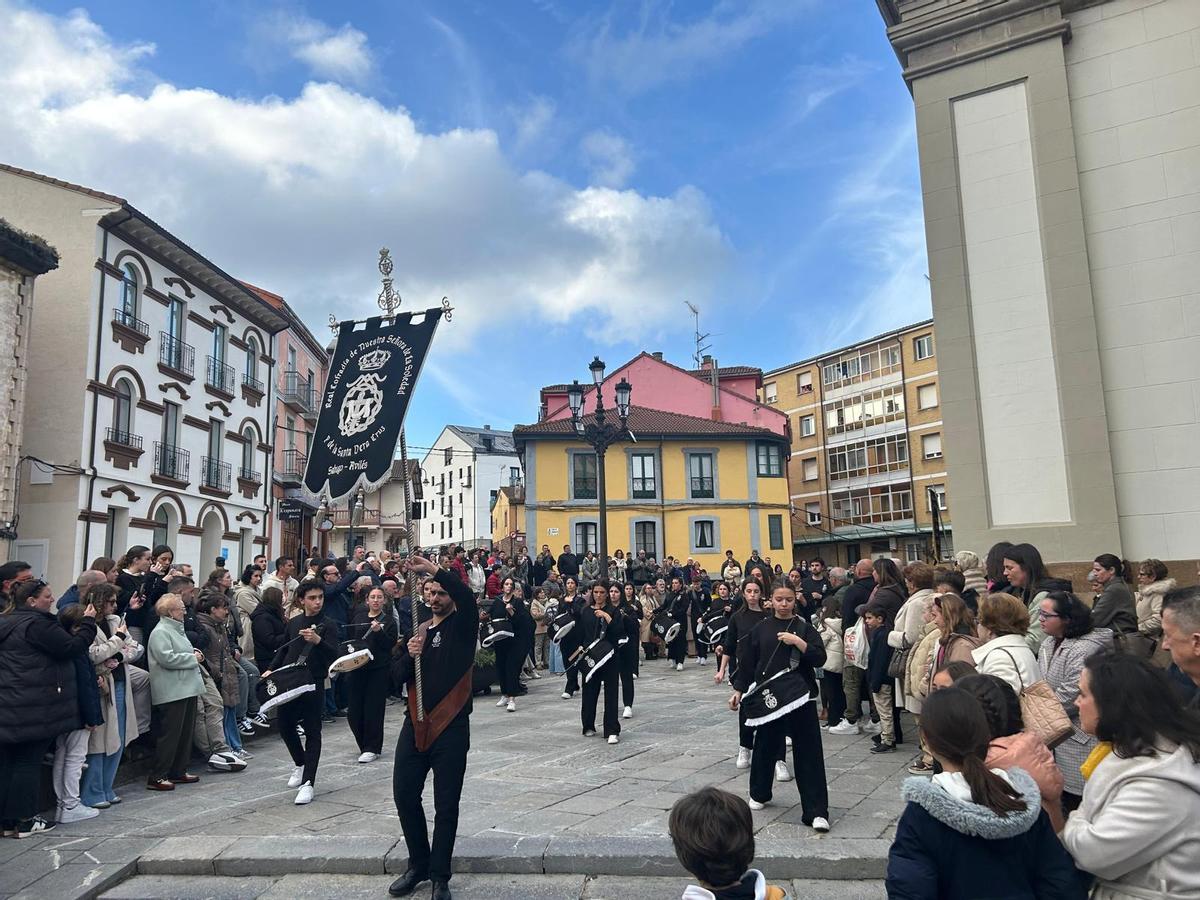 En Imágenes: La Procesión de los Nazarenos en Candás