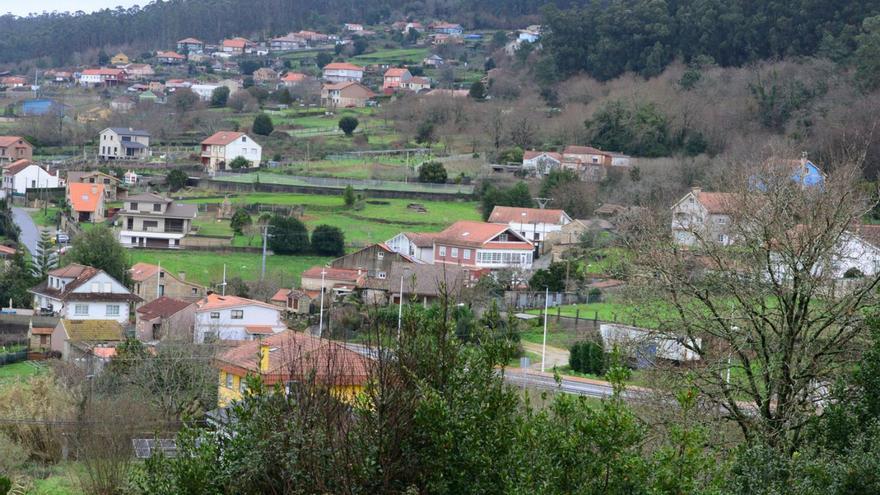 Una vista del entorno de los lugares de A Portela y Meiro, alrededor de la PO-551 en Bueu. |   // G.NÚÑEZ