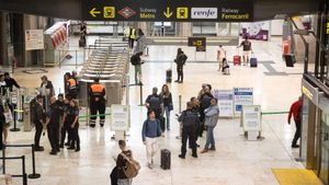 Aeropuerto de Barajas en el primer día de controles de AENA