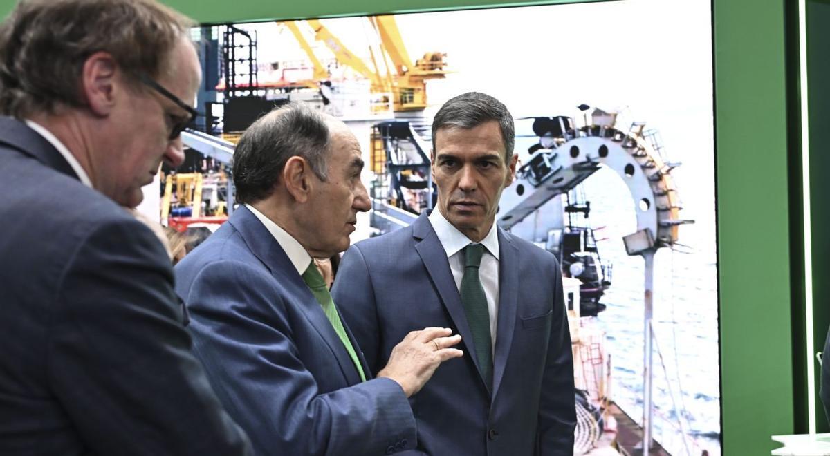 Sánchez convida els gegants de les renovables a invertir a Espanya