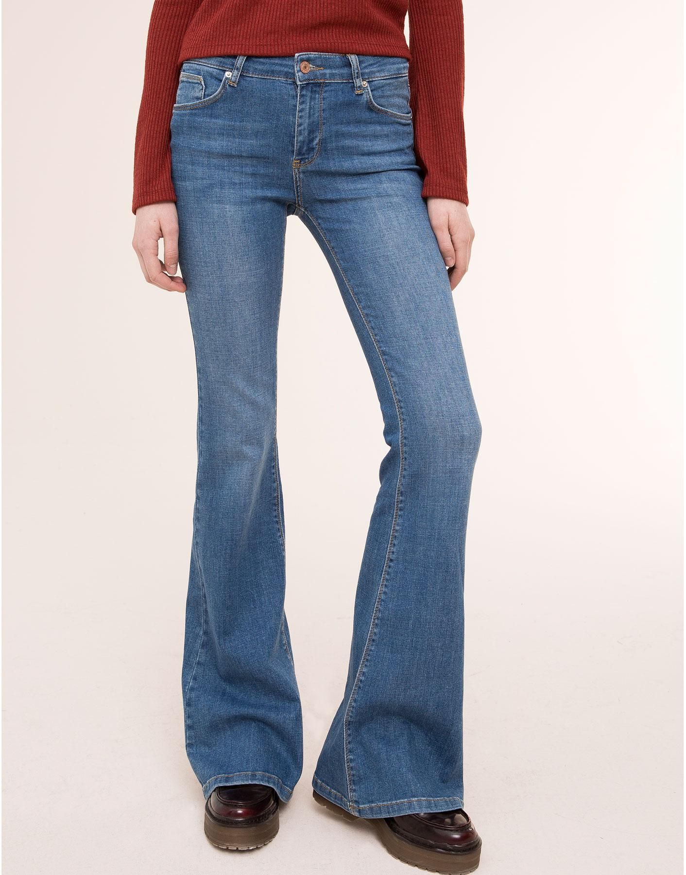 Jeans acampanado de tiro alto, Pull&Bear