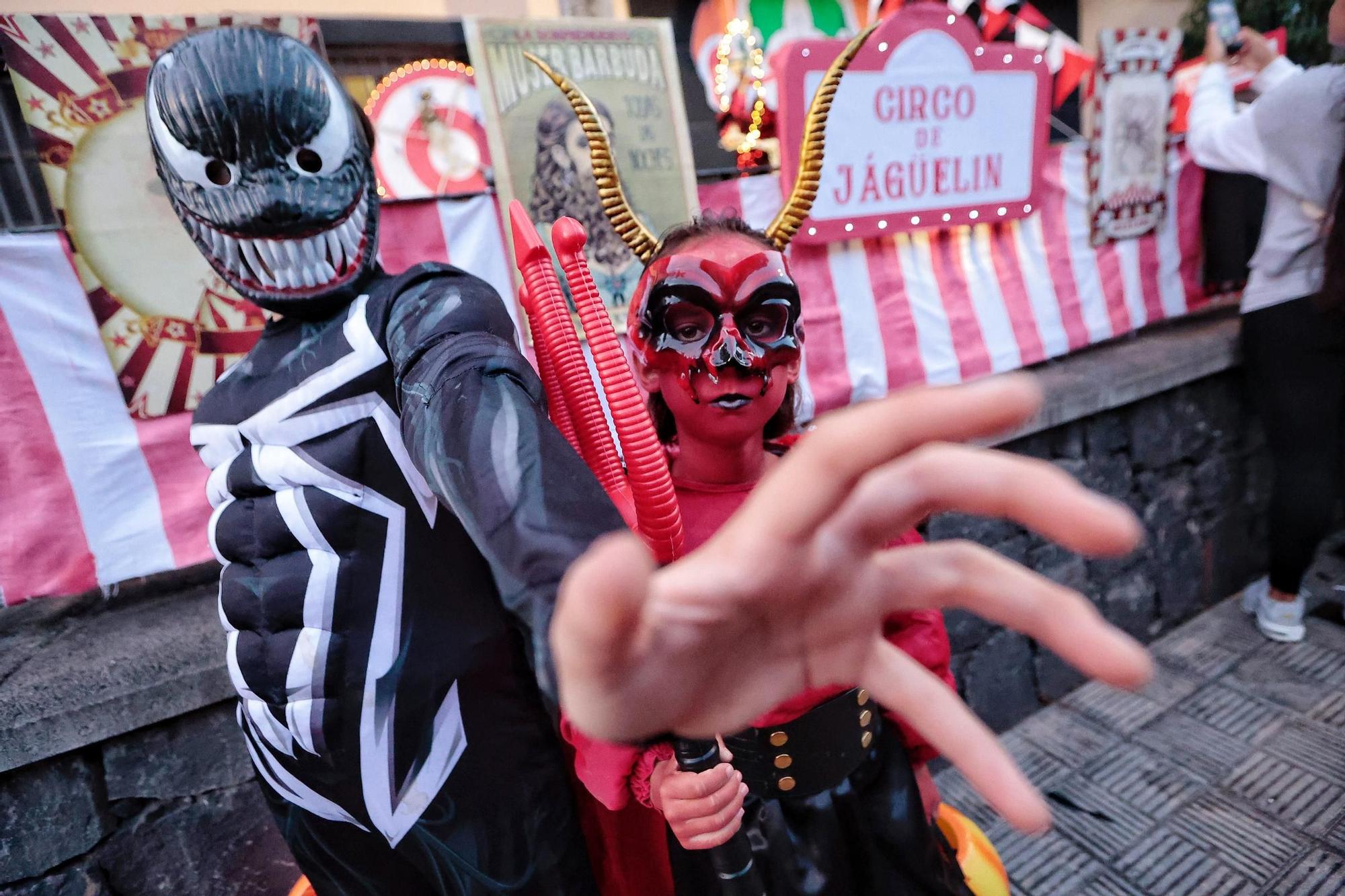 Noche de Halloween en Pueblo Hinojosa