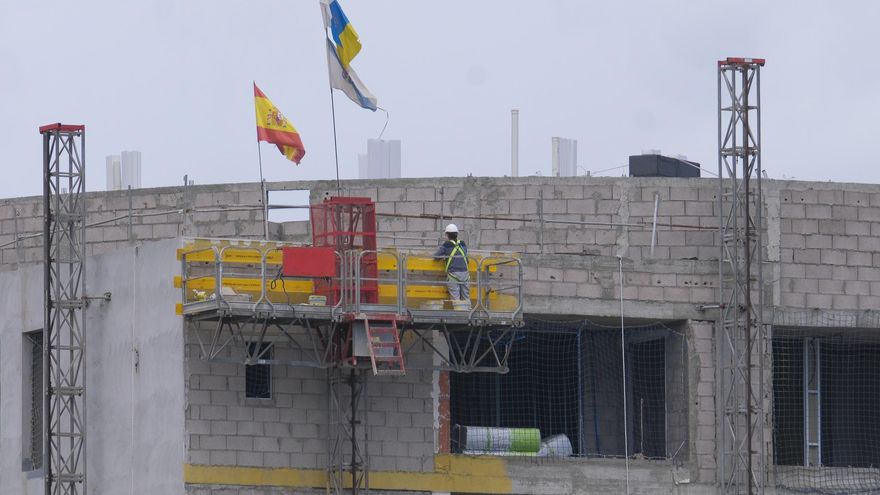 Las casas terminadas caen un 14% en Las Palmas y se duplican en Tenerife