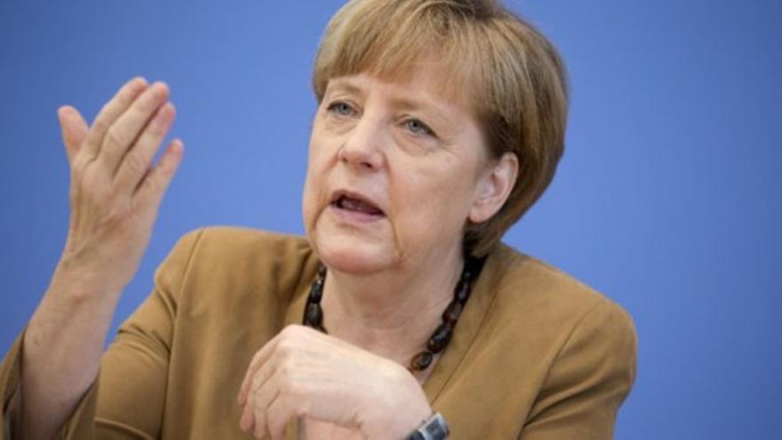 Merkel: "Comparto la postura del Gobierno español"