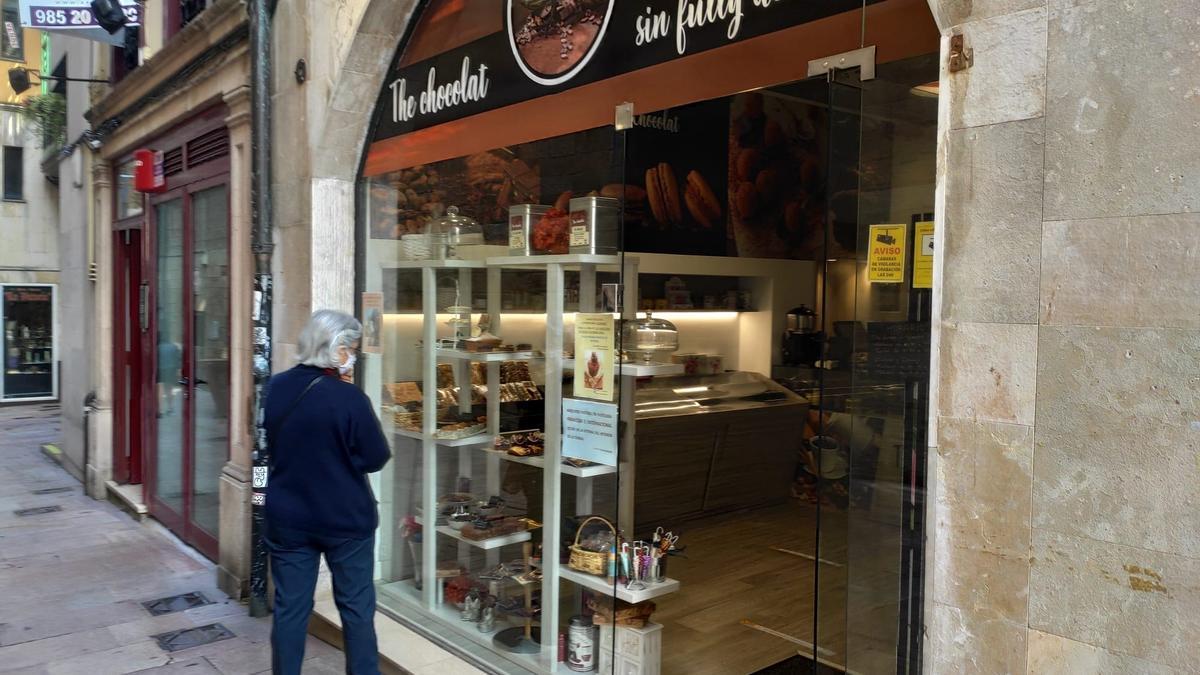 Pequeño comercio en Oviedo.