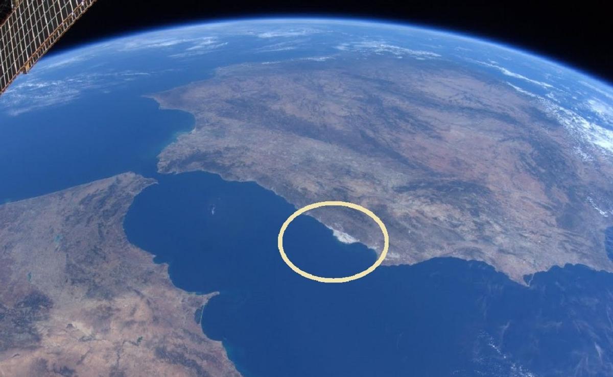 Imagen de la NASA, desde la estación espacial, del mar de invernaderos de Almería
