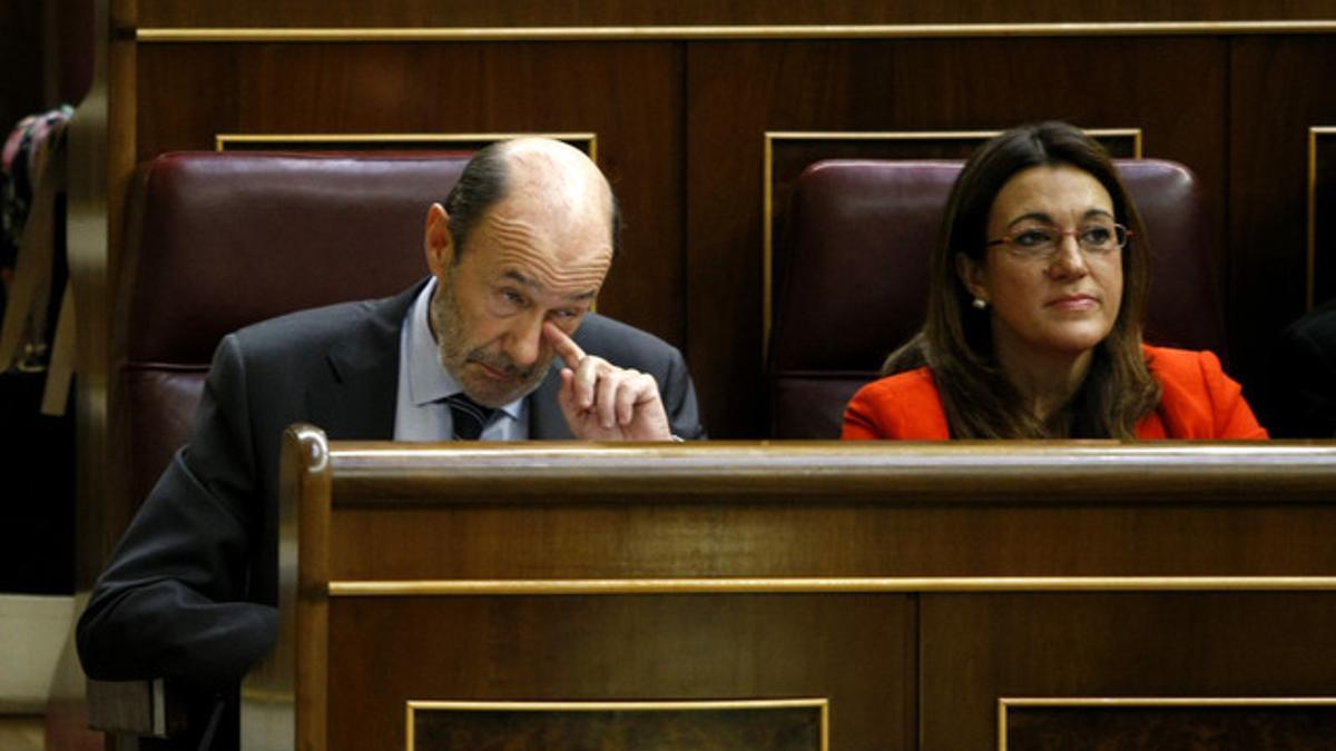 Soraya Rodríguez, junto a Alfredo Pérez Rubalcaba, en el Congreso, el pasado 19 de septiembre.