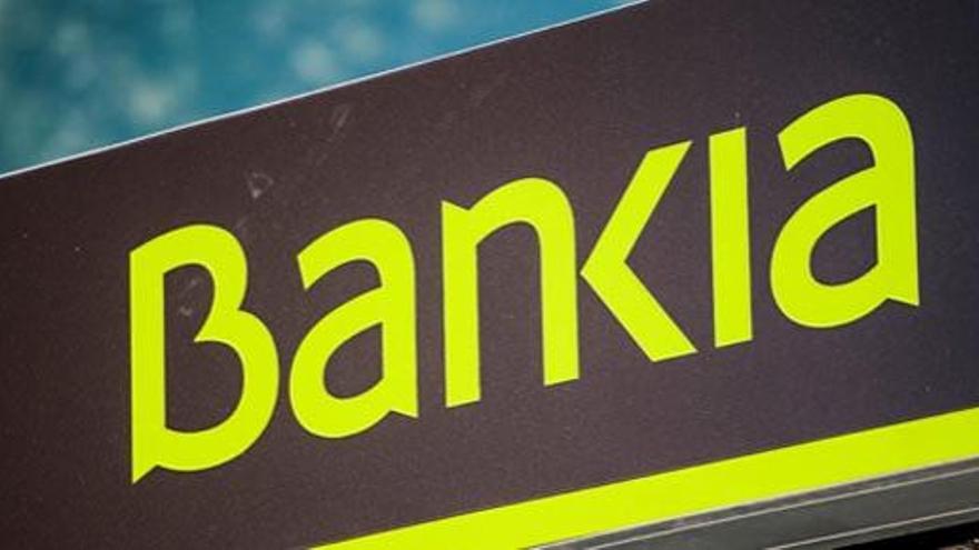 Logo de Bankia en una sucursal.