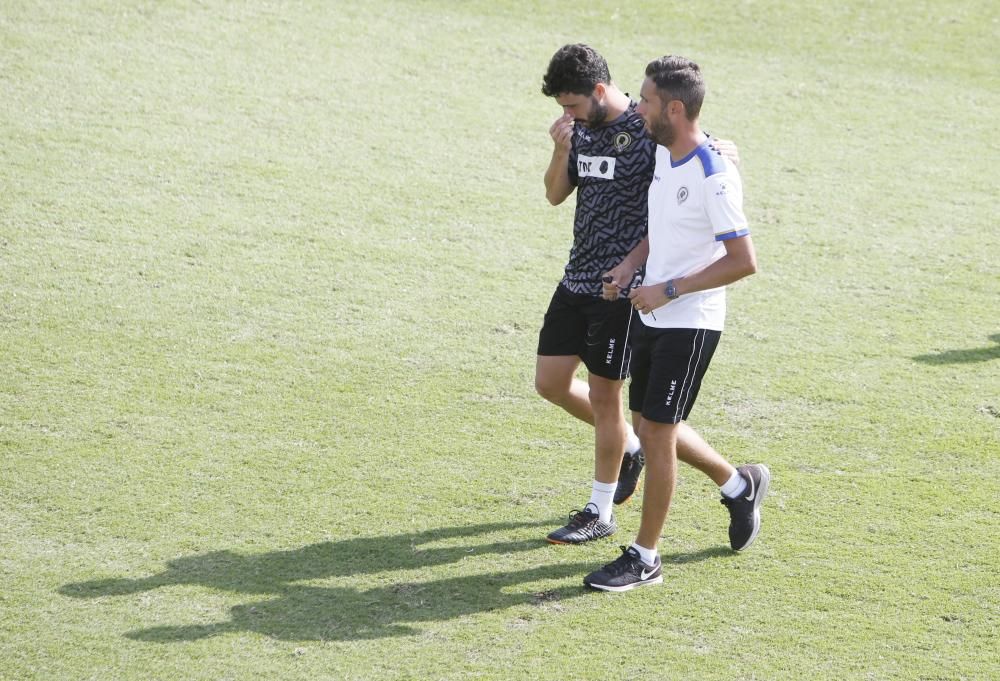 Lluís Planagumà dirige este lunes su último entrenamiento en el Hércules