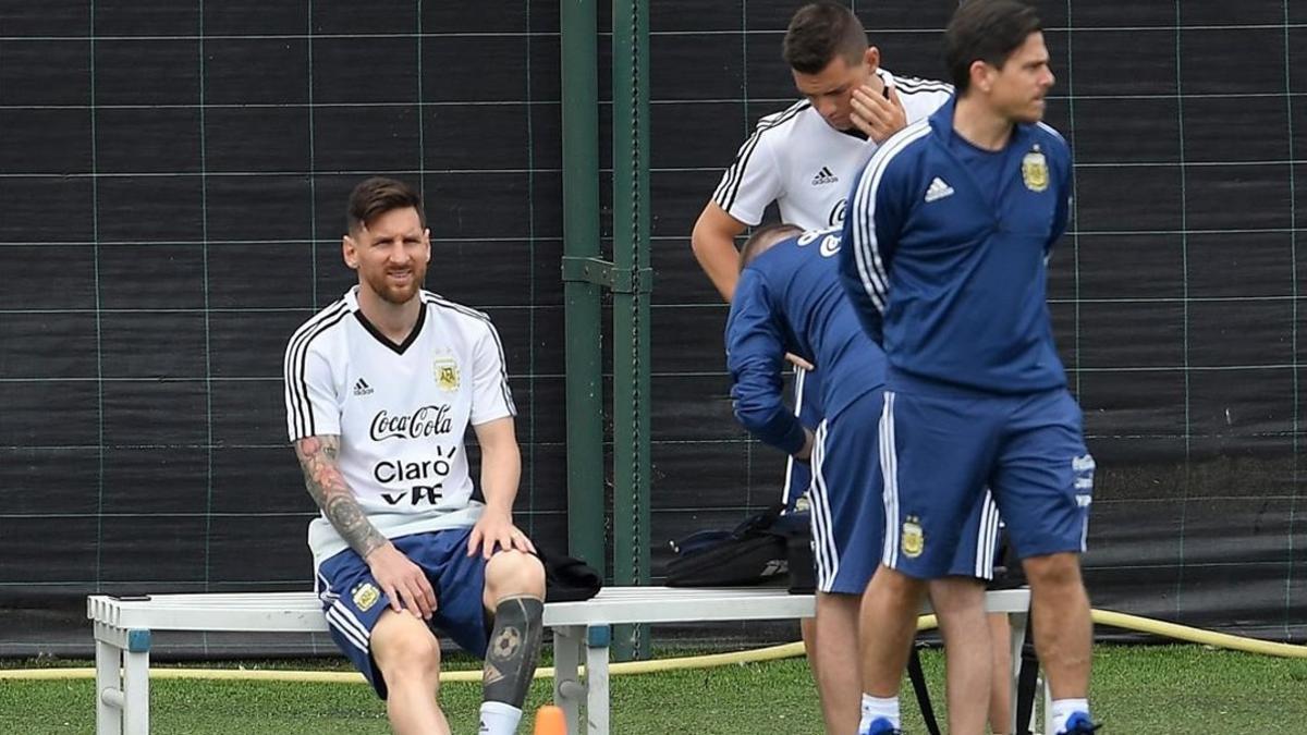 Messi, en la Ciutat Esportiva Joan Gamper, preparando el Mundial con Argentina.