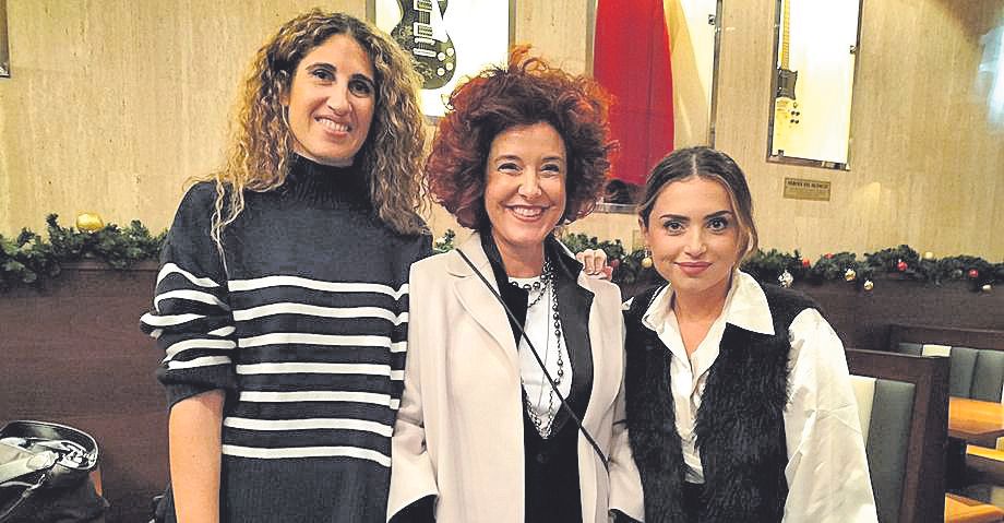 Patricia Mas, Eva María Jiménez y Laura Durán.
