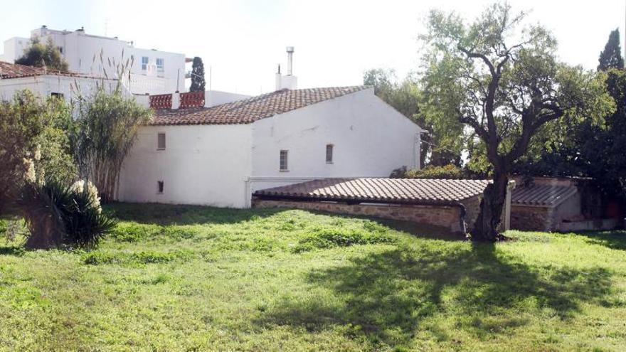 El Mas de les Figueres, amb terrenys que seran un jardí públic