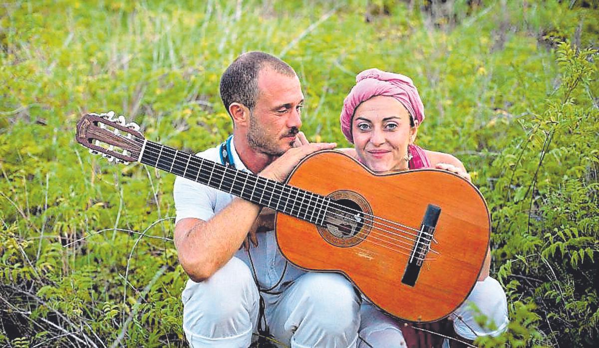 "Oh Poesía" de Cristi Guti y Manuche Estévez