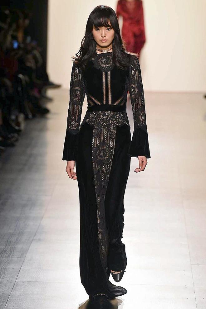 Tadashi Shoji