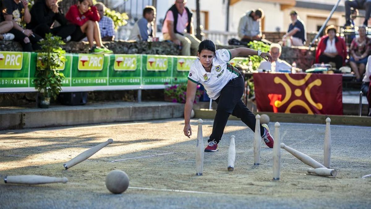 Miriam Velarde, la reina asturiana de los bolos La Nueva España
