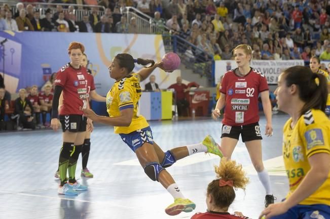 Semifinal de la Challenge Cup entre el Balonmano ...