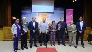 Cinco vecinos reciben un homenaje por su implicación con La Isleta