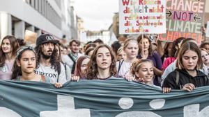 La generación que todavía no vota quiere participar de las decisiones climáticas.