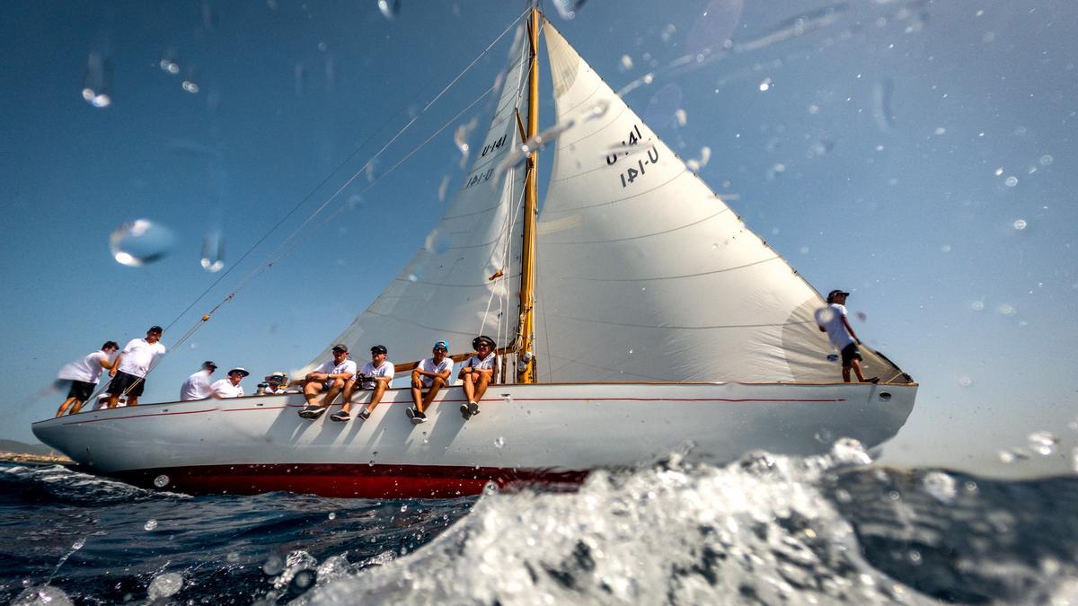 El Fjord III (1947) se impuso en la categoría de barcos de Época.