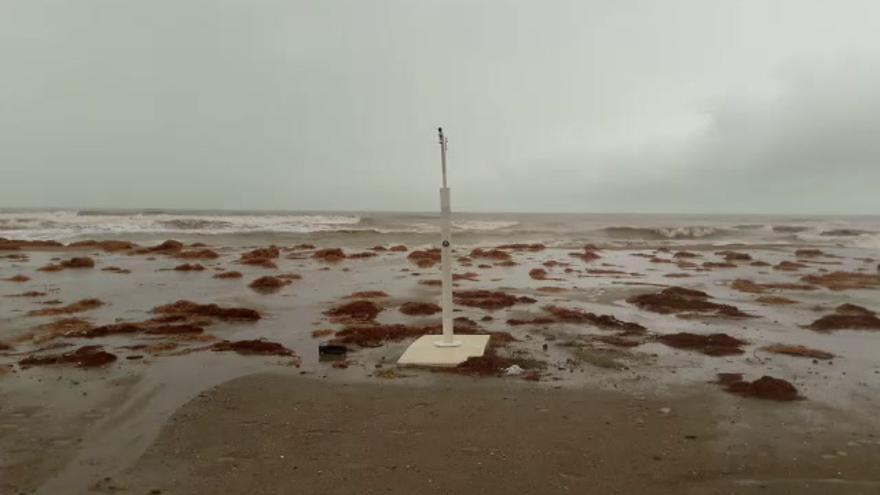 Tormenta en la playa de Castellon