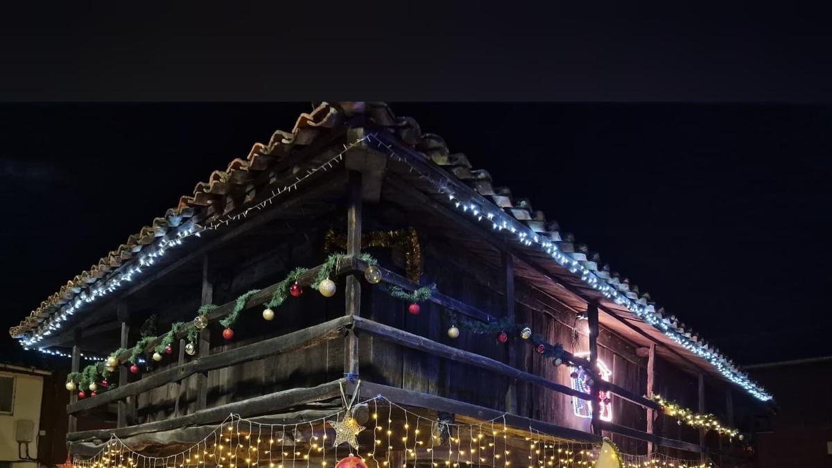 Bueño se vuelca con la decoración navideña
