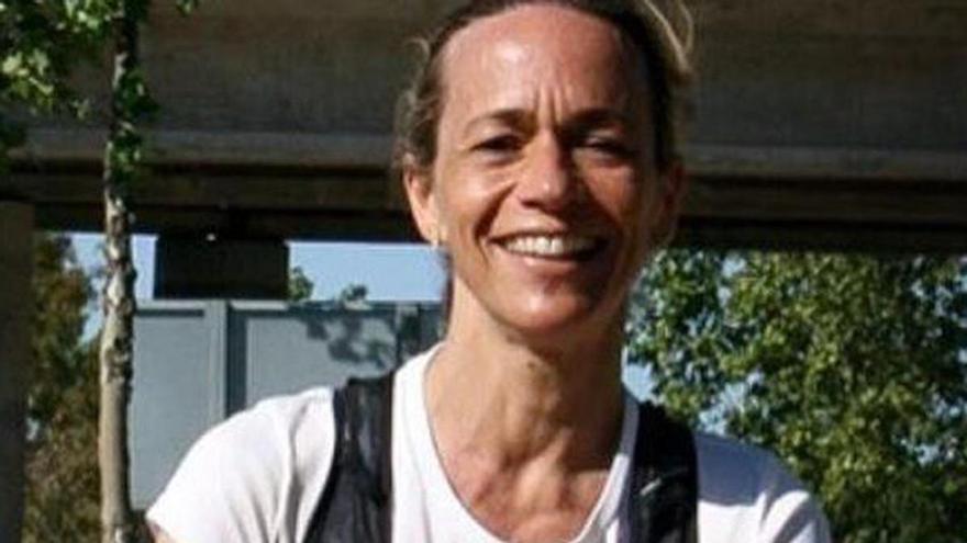 Marbella distingue a la cirujana y triple campeona de 101 km de Ronda como Marbellera de Honor