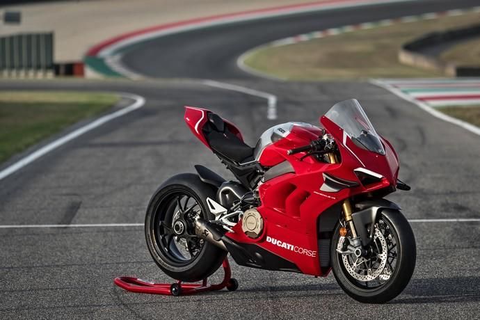 Ducati Panigale V4 R