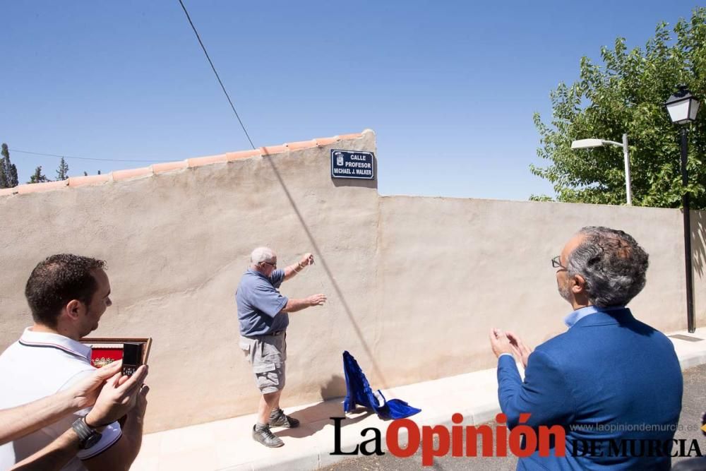 Calle al profesor Walker en la pedanía caravaqueña