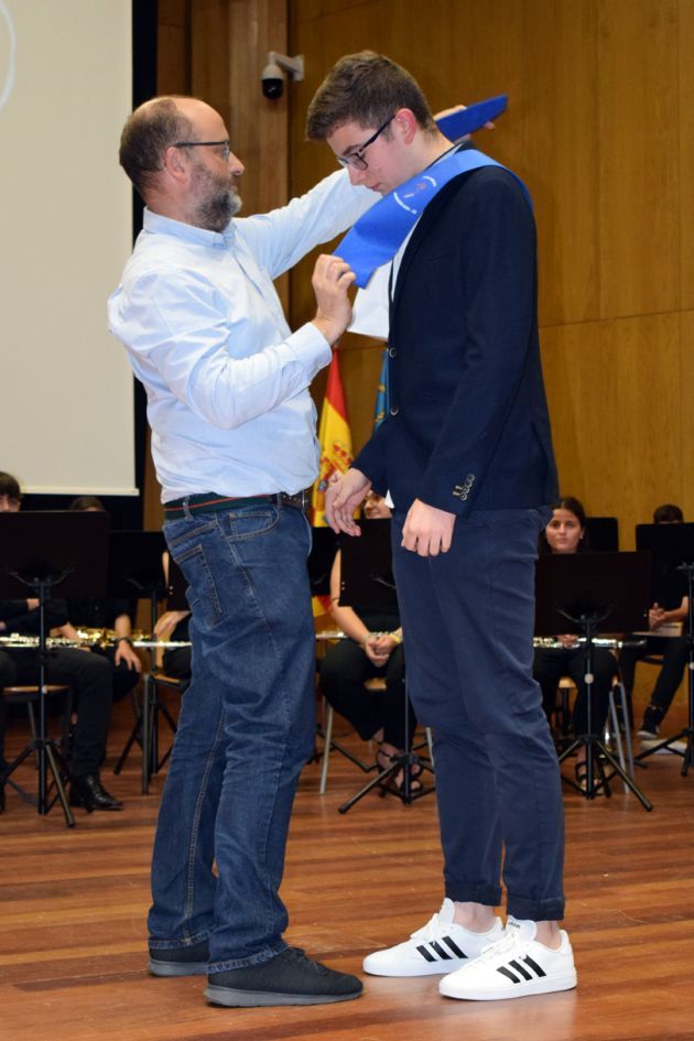 Un momento de la fiesta de graduación del IES de Valga.