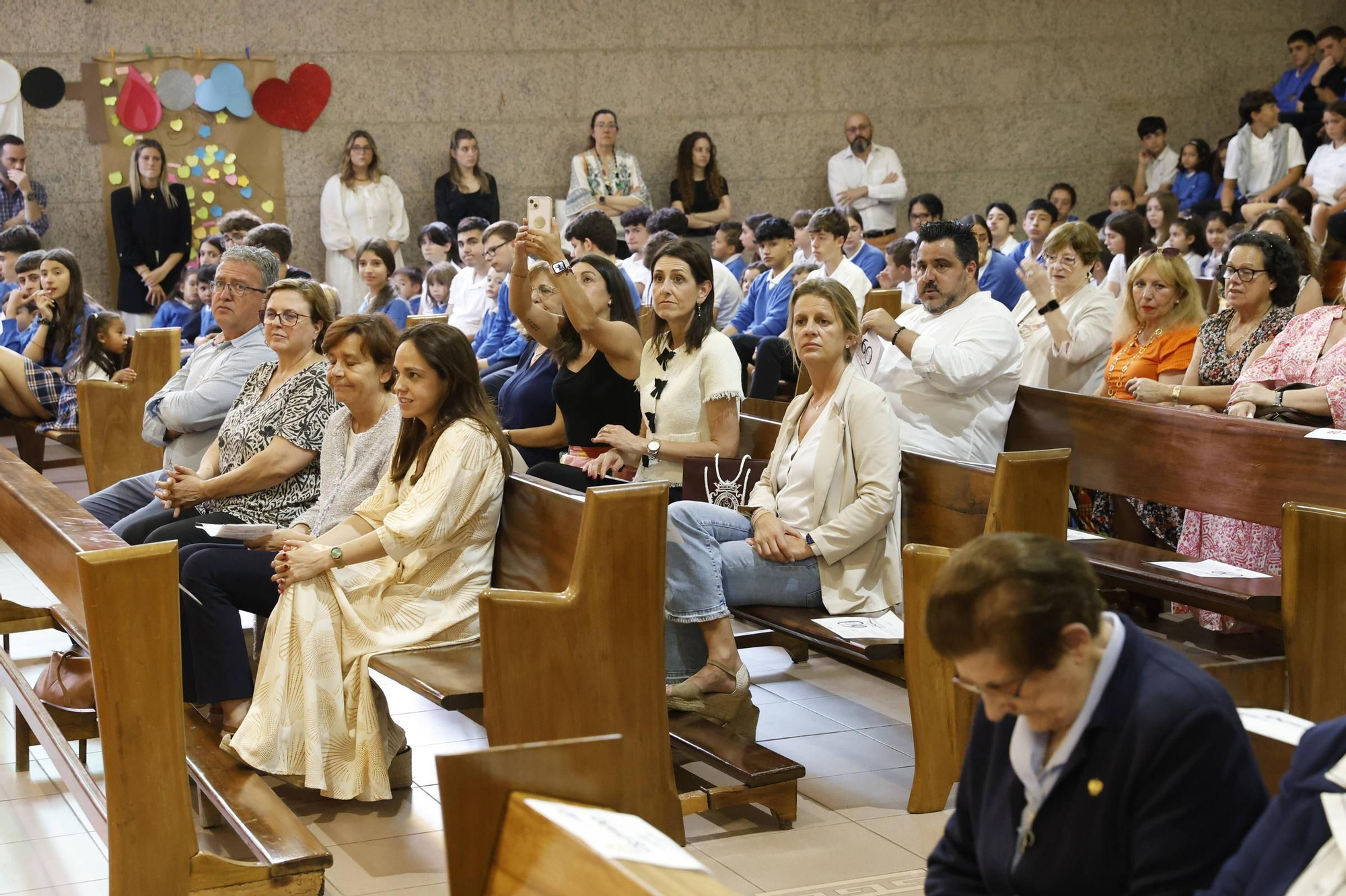 Así fue la celebración de los 60 años del colegio La Milagrosa de Gijón (en imágenes)
