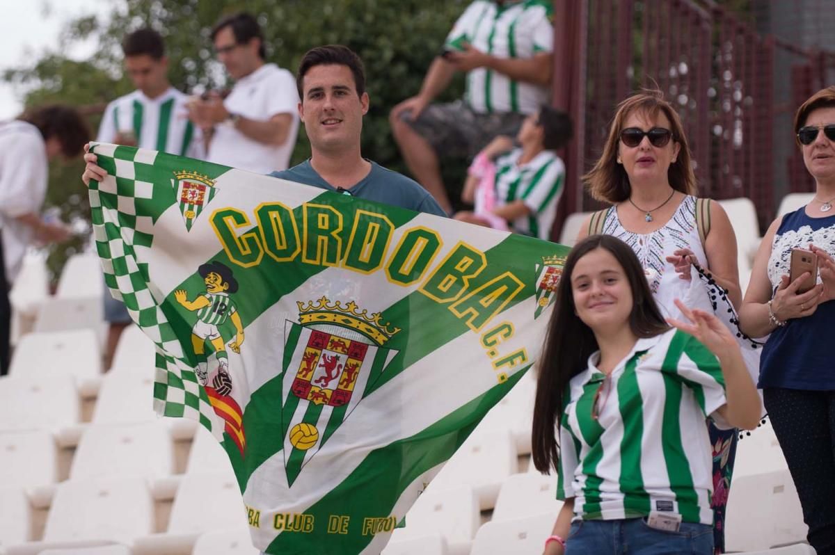 FOTOS: El Córdoba CF golea al Albacete.