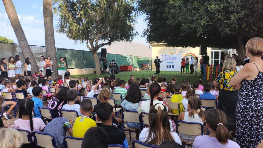 Orihuela comienza el curso escolar con mil alumnos más