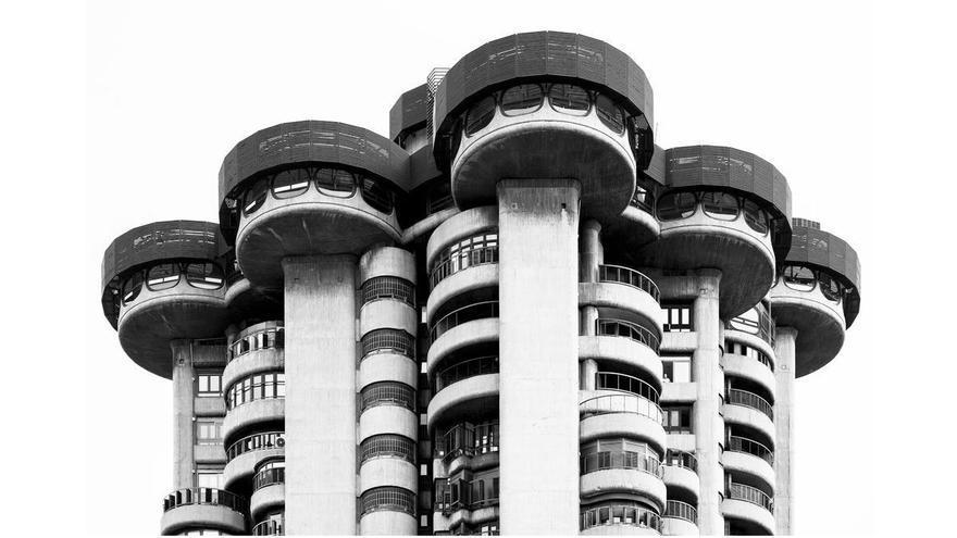 Dicen que son los edificios más feos de Madrid, pero se han convertido en objeto de deseo: 