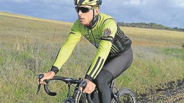 Un ciclista pacense va a debutar como profesional