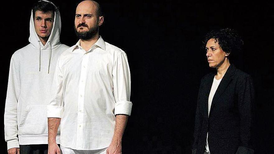 ‘Inundación’ arranca con su estreno en las tablas del Teatro del Mercado