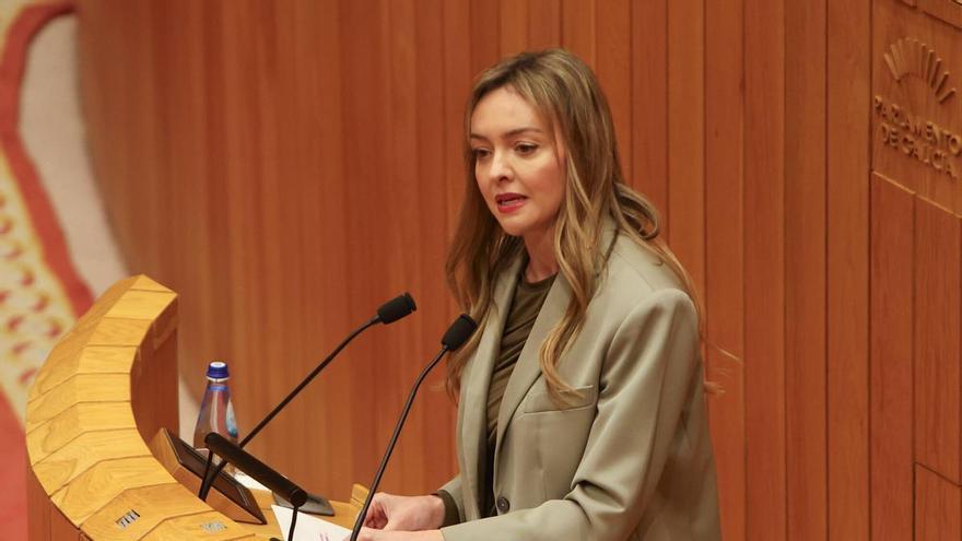 La Xunta recela del aumento estatal para dependencia, espera a ver la «letra pequeña» y denuncia una deuda con Galicia