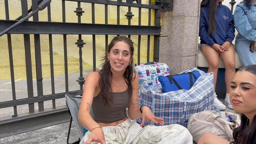 Primeros fans de Romeo Santos en el Muelle de Batería