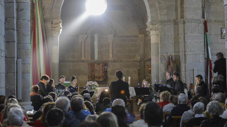 La luz se transforma en música en Santa Marta de Tera