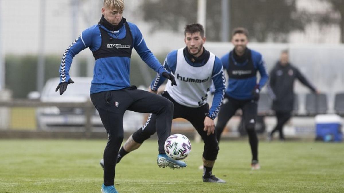 Brandon Thomas, durante su época en el Osasuna, en un entrenamiento.