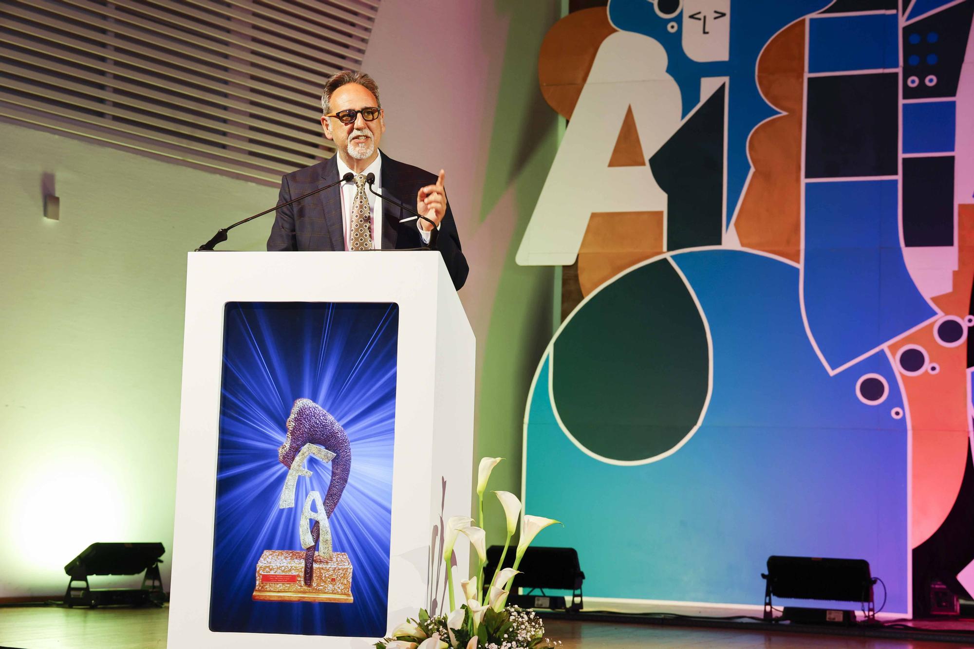 Alicante reconoce la música de sus fiestas en los premios Festers d'Alacant