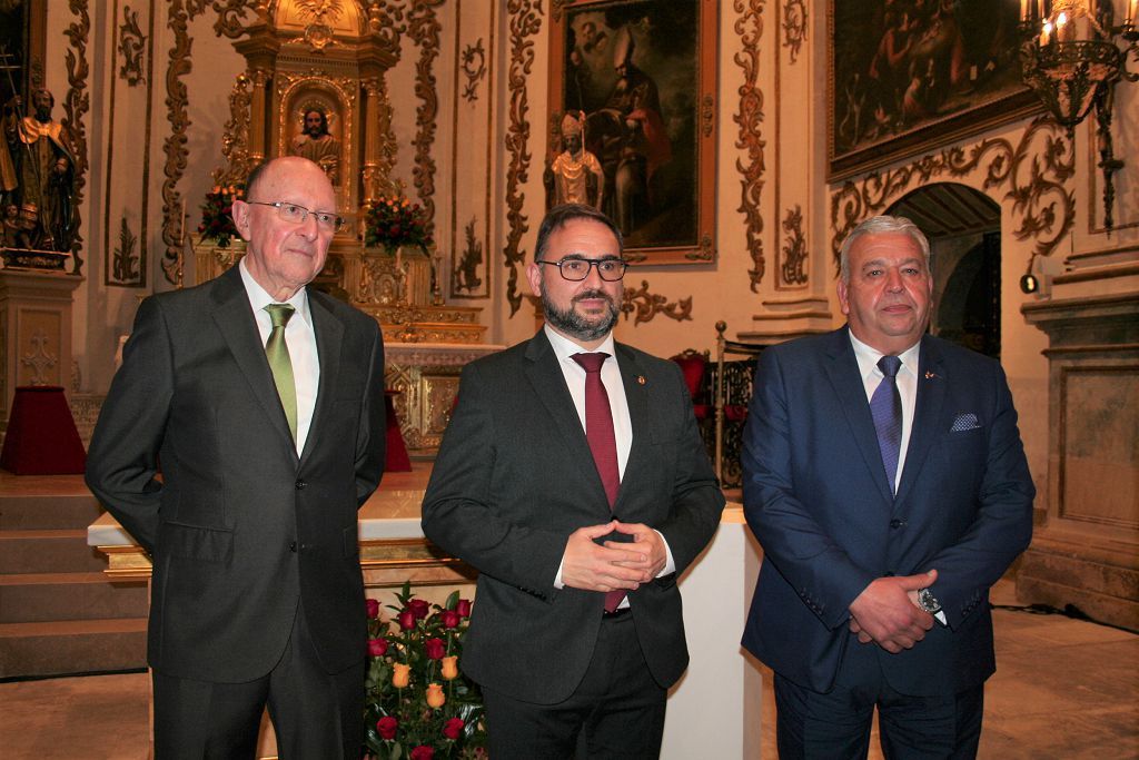 Pregón de la Semana Santa de Lorca del general de la Guardia Civil Miguel Martínez en la antigua colegial de San Patricio.